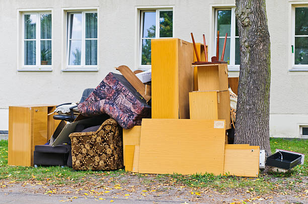 Best Commercial Cleanout Services  in Buttonwillow, CA